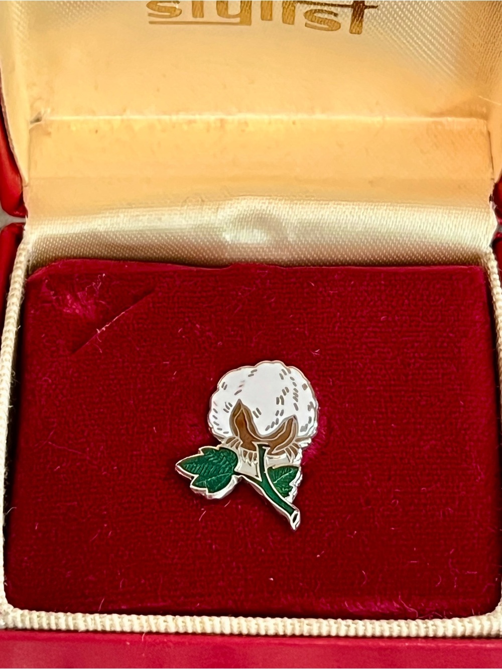 Cotton Boll Tie Tack Vintage Cloisonné Enamel Chain Pin Southern Farmer South